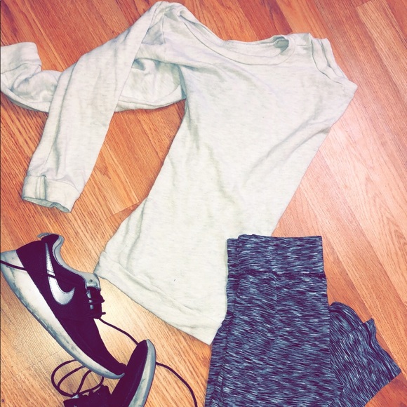 Work out pullover - Picture 2 of 3